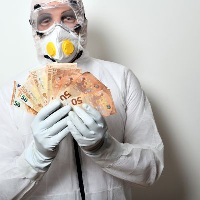 Pokladní - práce - homeoffice - koronavirus - cestování - novitim - zahraničí - nakažení - bezpečnost (5)